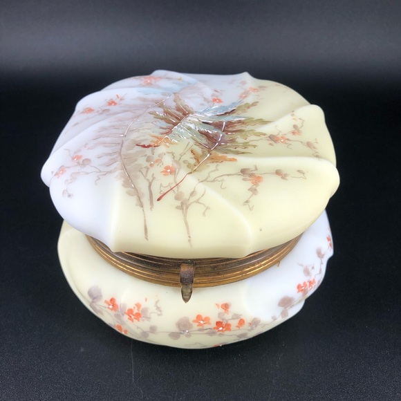 Antique CF Monroe Wave Crest Helmschmied Swirl Cream Florals Dresser Box